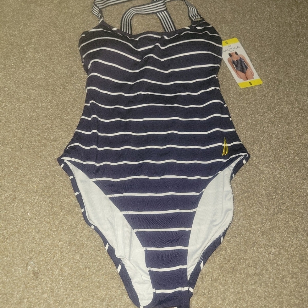 Nautica one piece bathing suit